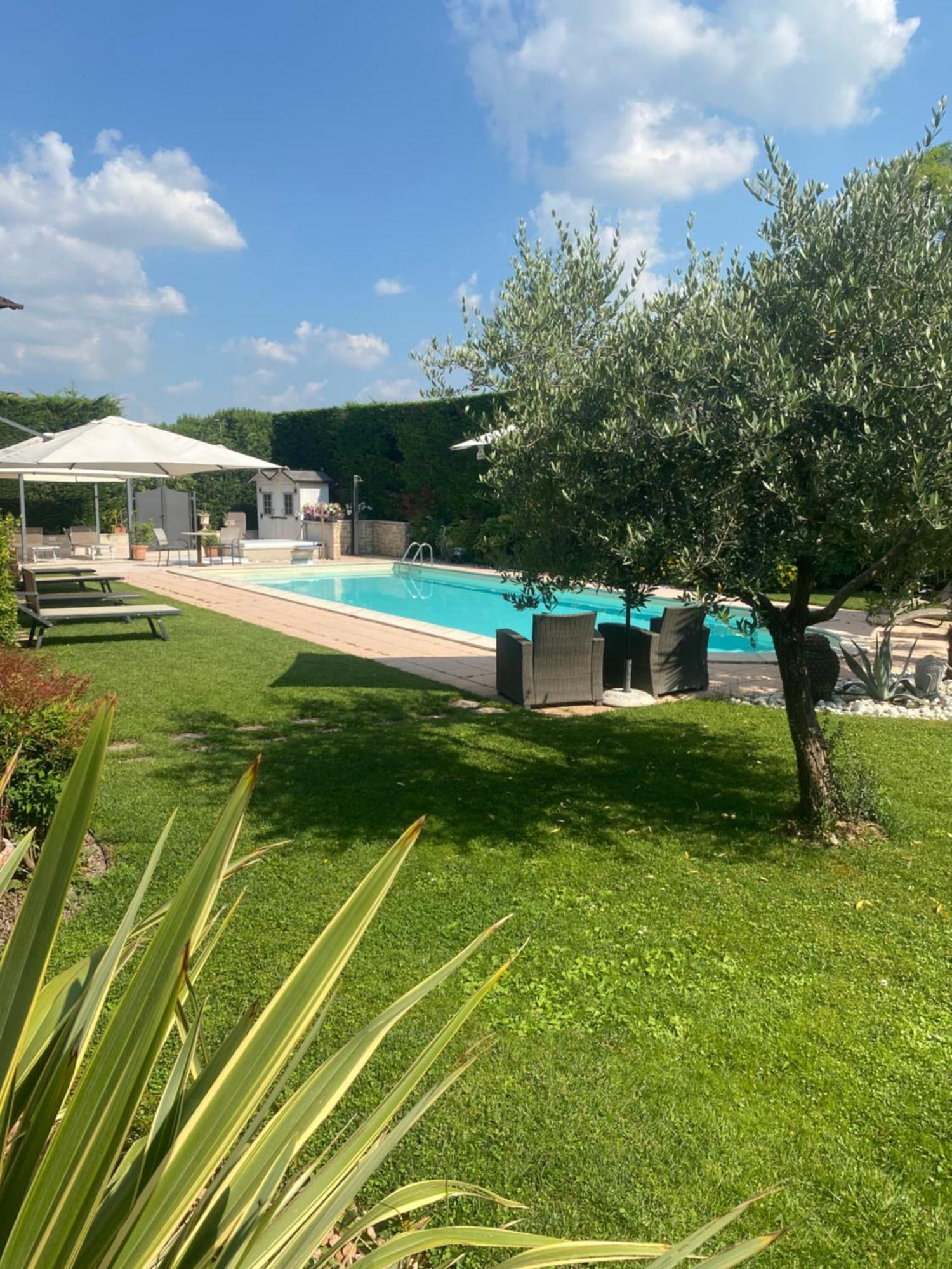 Residence Ca Di Capri Bussolengo Eksteriør bilde