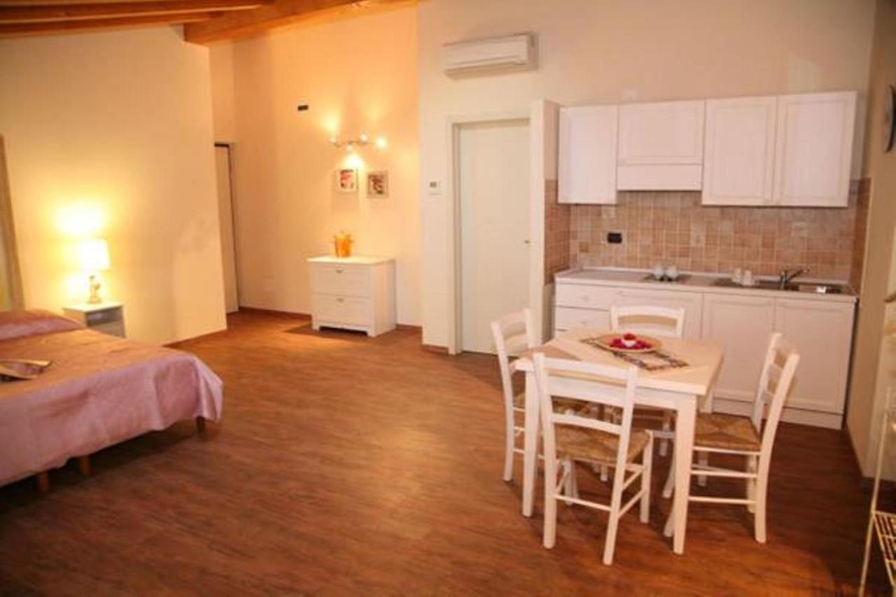 Residence Ca Di Capri Bussolengo Eksteriør bilde