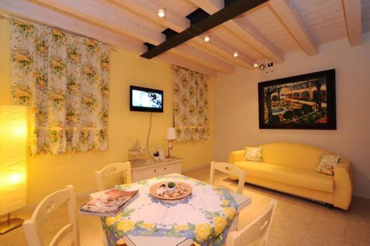 Residence Ca Di Capri Bussolengo Eksteriør bilde